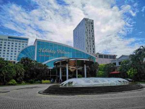 Holiday Palace Hotel & Resort nơi cảm xúc thăng hoa